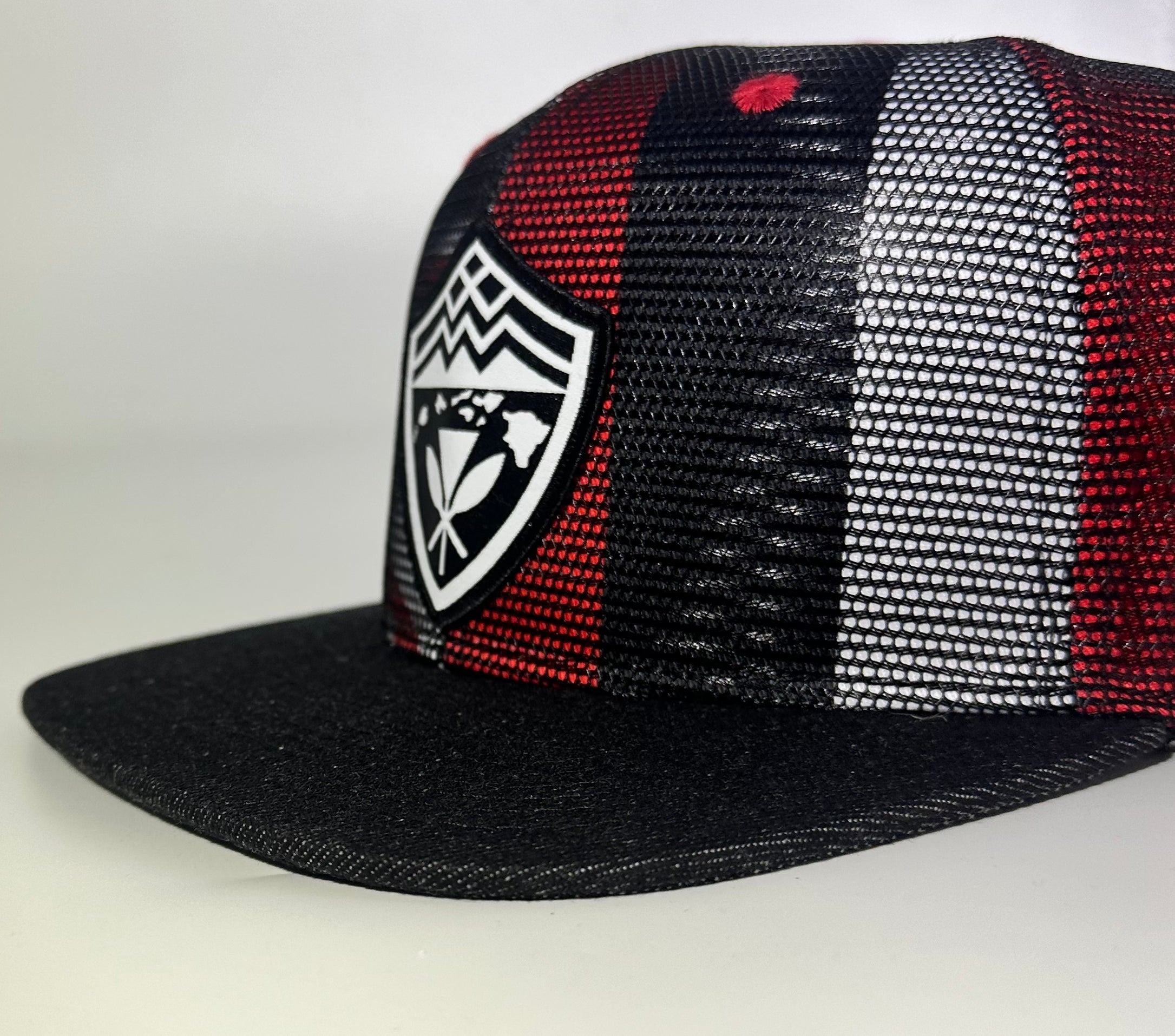 Hawaii Shield Black and White Denim Mesh SnapBack