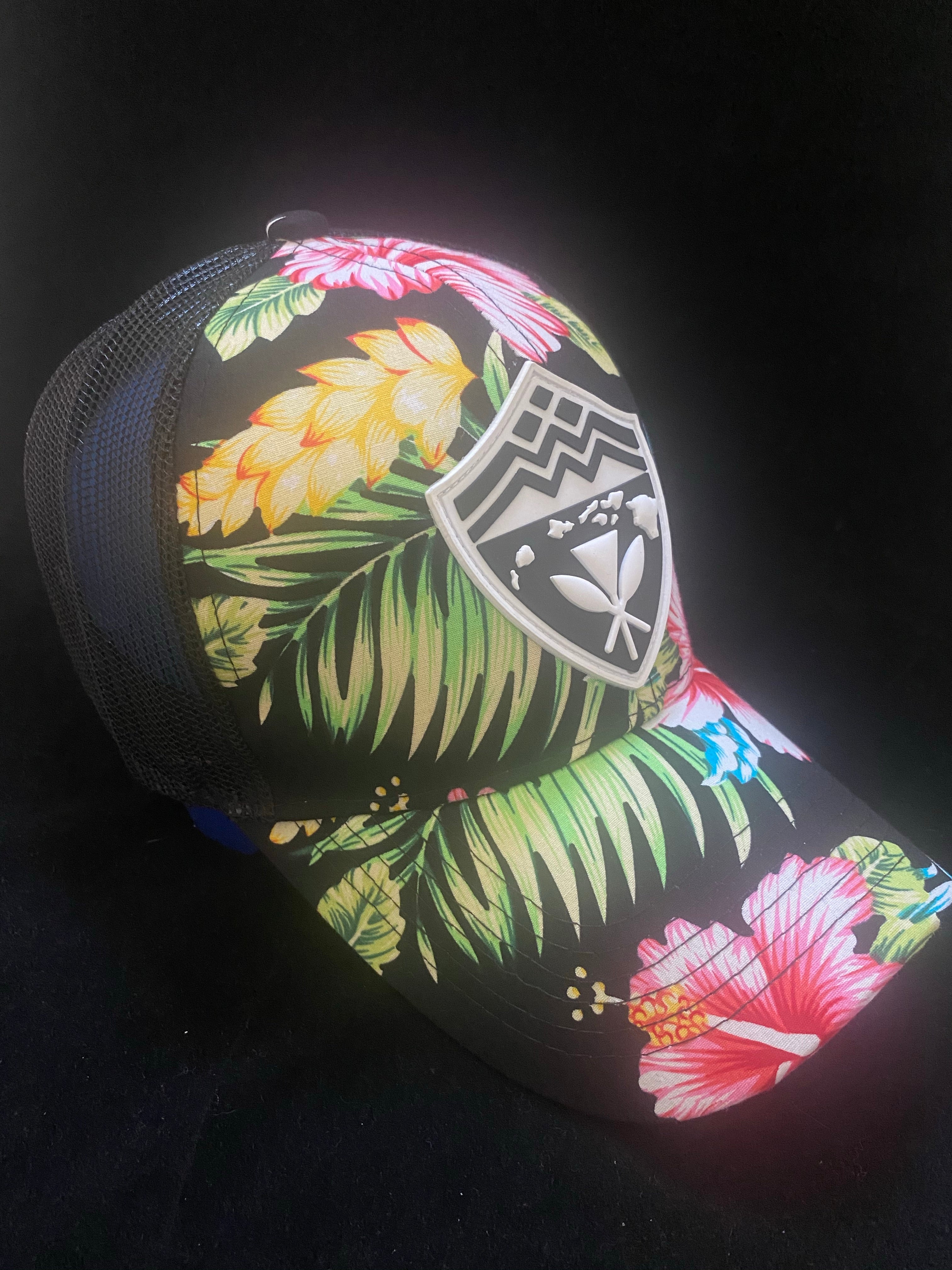 Hawaii Shield Floral Emblem Black Trucker