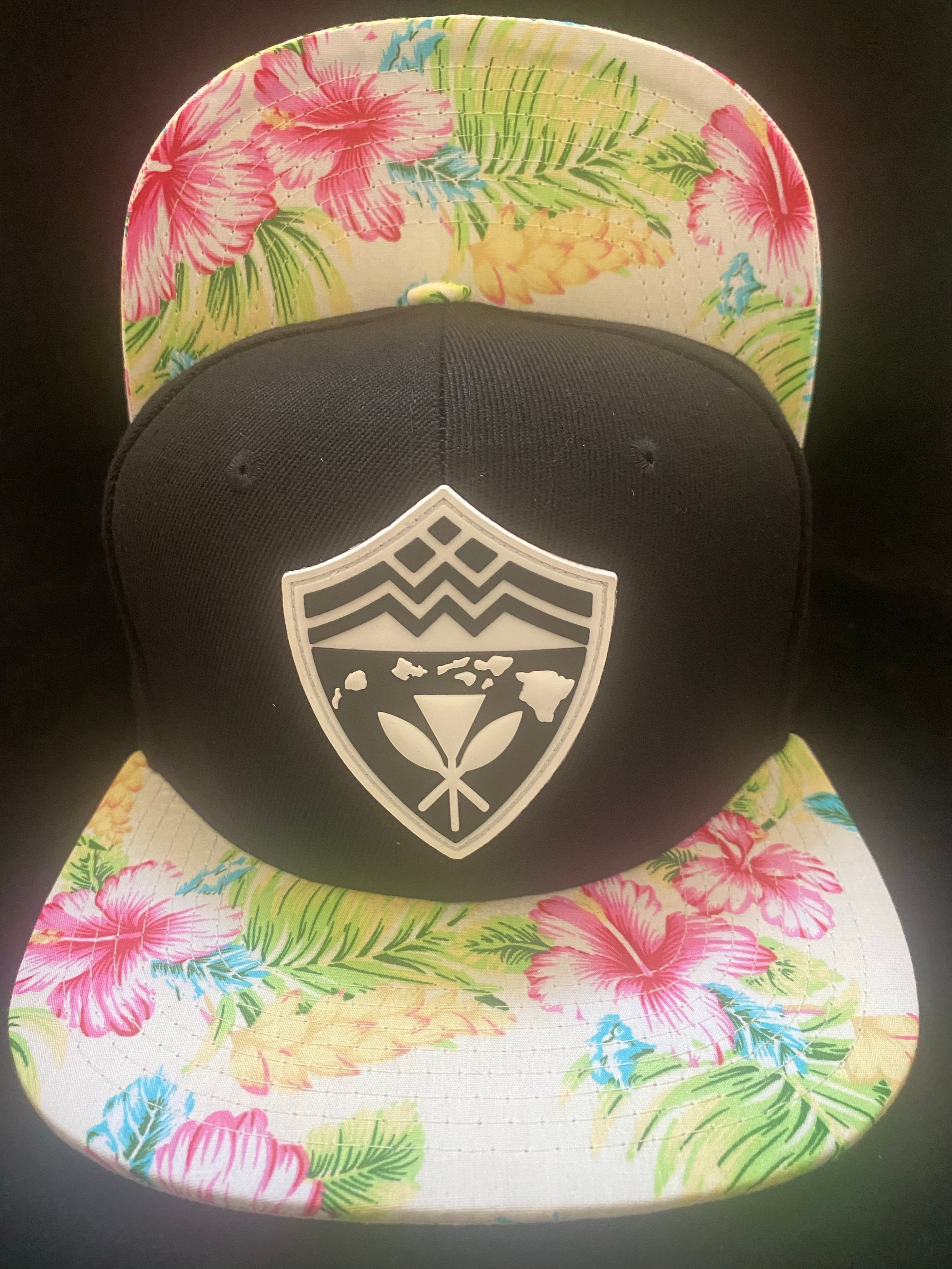Hawaii Shield Floral Emblem Pink